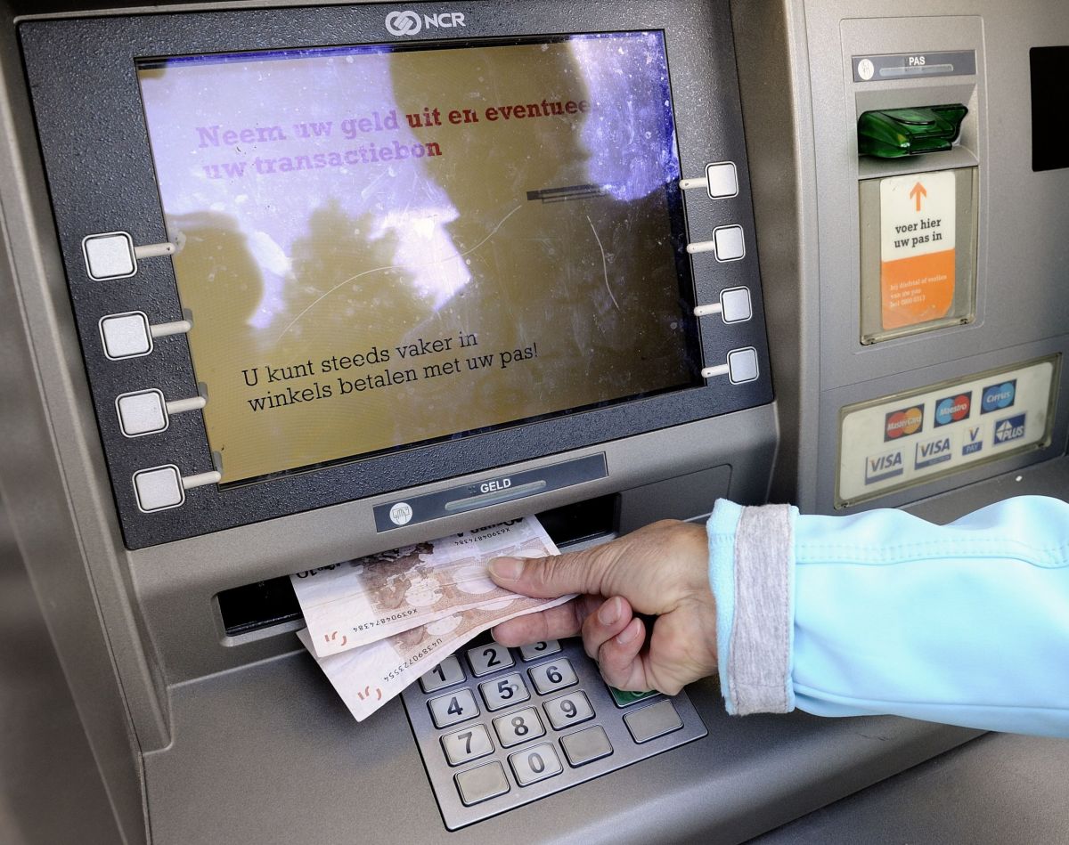 Pinautomaat SNS Bank